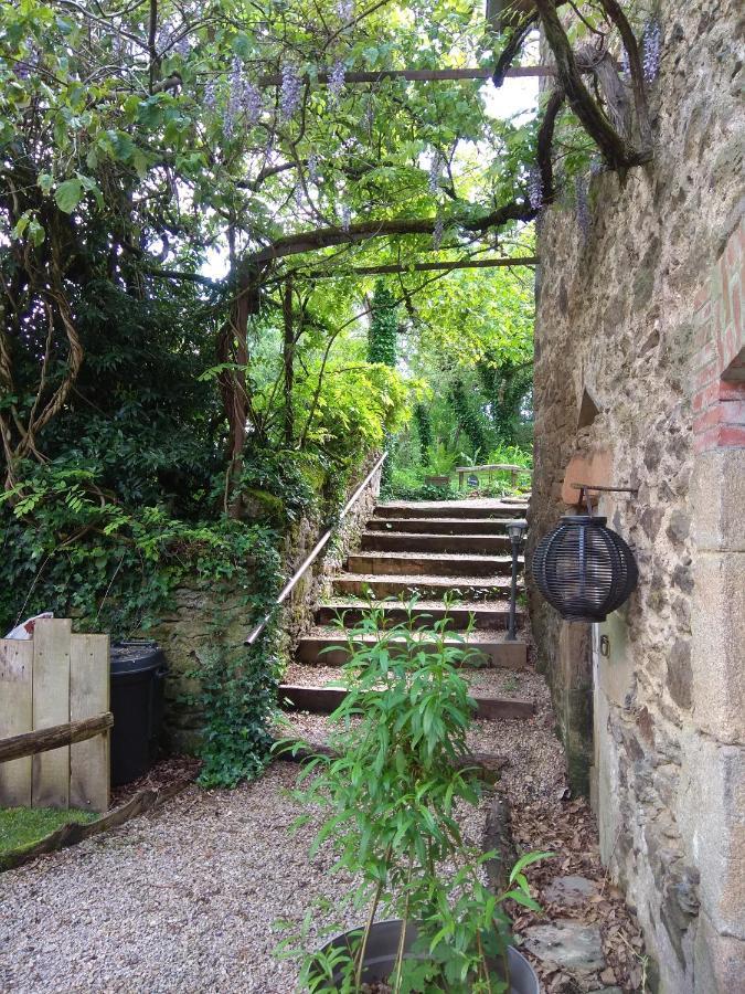 La Ferme Les Mamours La Bastide-l'Eveque Exteriör bild