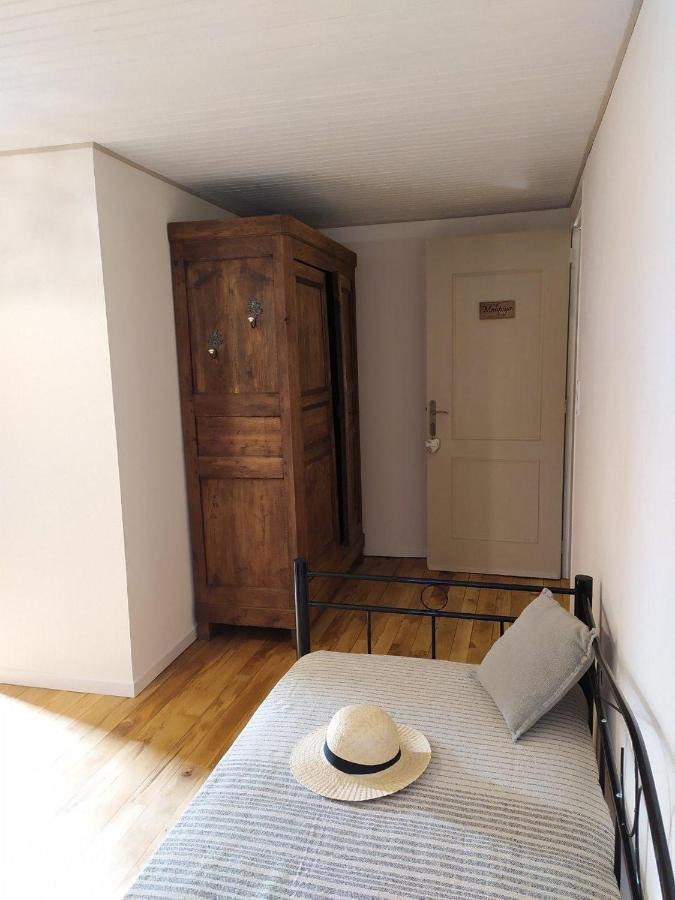 La Ferme Les Mamours La Bastide-l'Eveque Exteriör bild